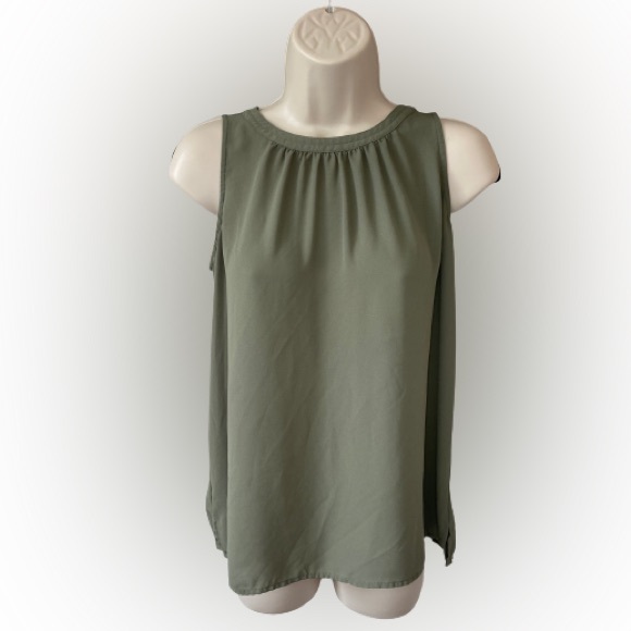 Loft Outlet | Olive Sleeveless Blouse | Size XS - Picture 1 of 6